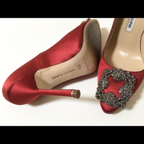 Manolo Blahnik - Picture 3 of 7